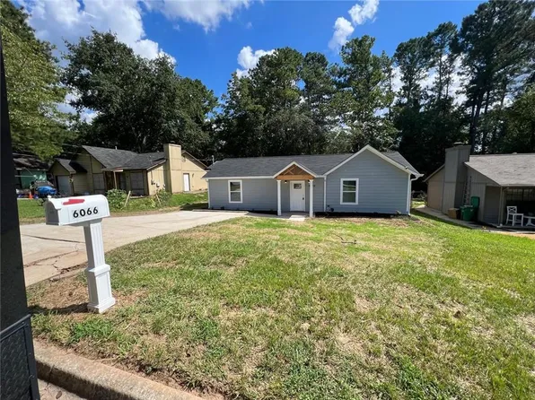 6066 Creekford Dr, Lithonia, GA 30058