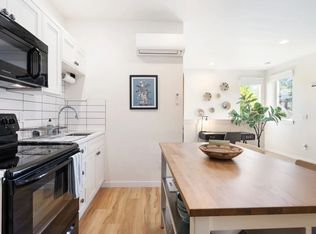 3916 N Gantenbein Ave #B, Portland, OR 97227