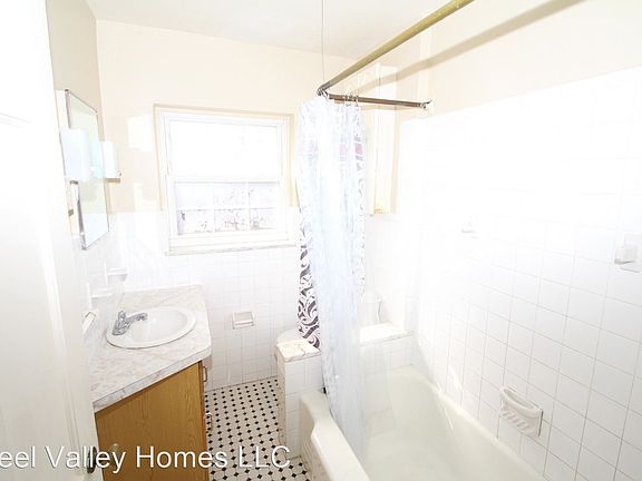 5th image of 4020 Hillman Way APT 6