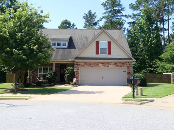 1028 Silver Lake Dr, Columbus, GA 31904