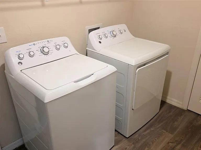 9112 Aegean Cir — Photo 19