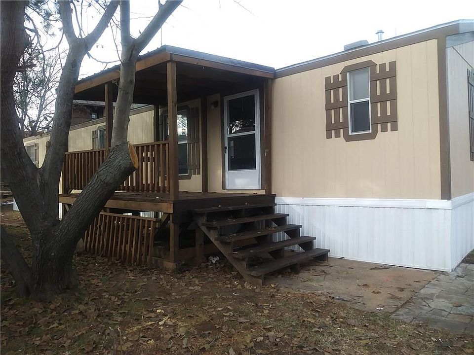 1st image of 120 Karen Ln