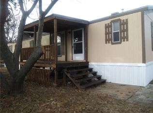 120 Karen Ln, Euless, TX 76040