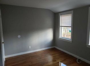 11 Baldwin St, Springfield, MA 01104