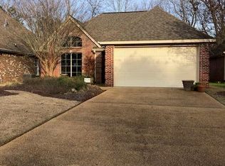 501 Hummingbird Ln, Starkville, MS 39759