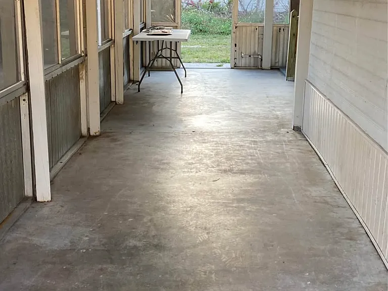 2020 Rose Ave — Photo 6