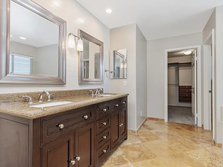 11475 Trailbrook Ln — Photo 18