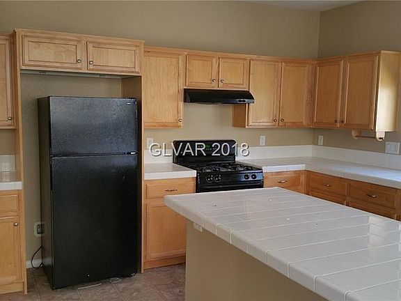 5th image of 768 Homewillow Ave