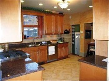 5th image of 5569 N Lake Dr