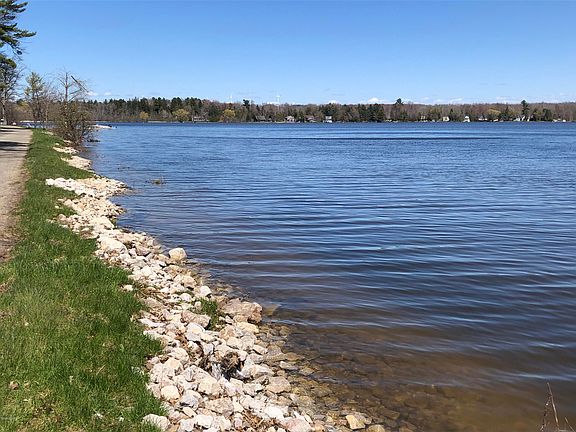 2nd image of 6715 S Bass Lake Blvd