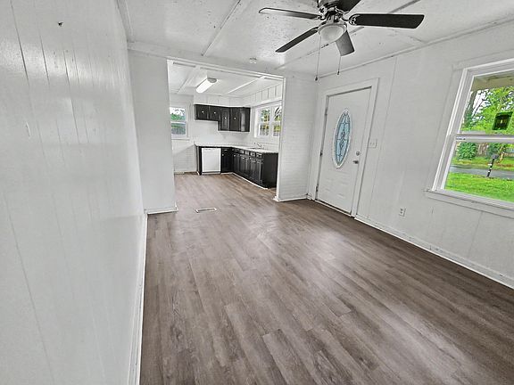 5th image of 1408 N Forest Avenue