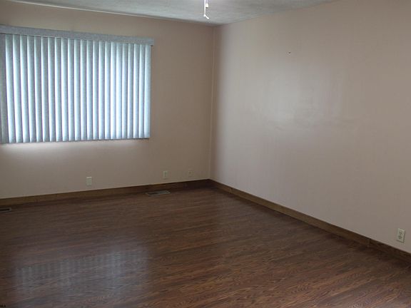 5th image of 238 Excelsior Rd