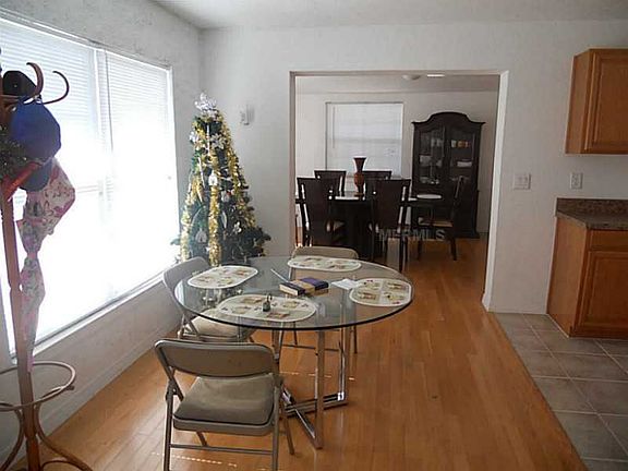 3rd image of 5125 Polaris St