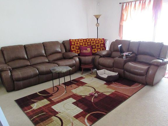 4th image of 2424 Bayhill Dr