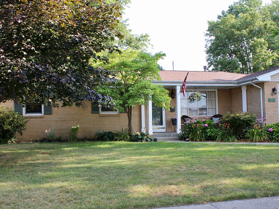 1st image of 2409 Dakota Ave