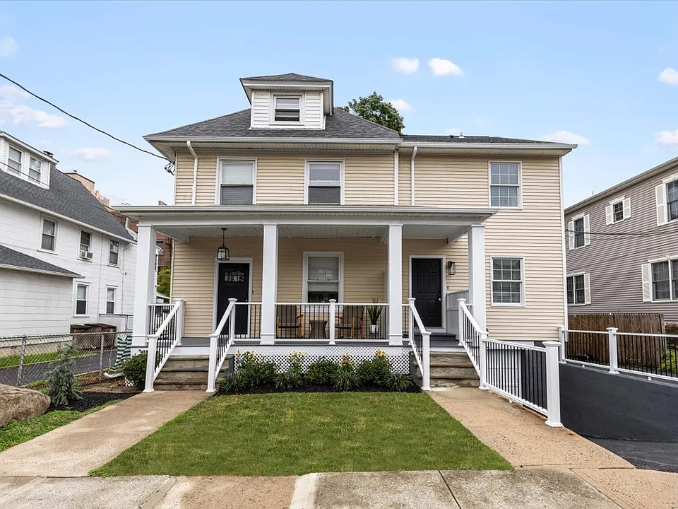 19 Maple Ave #A