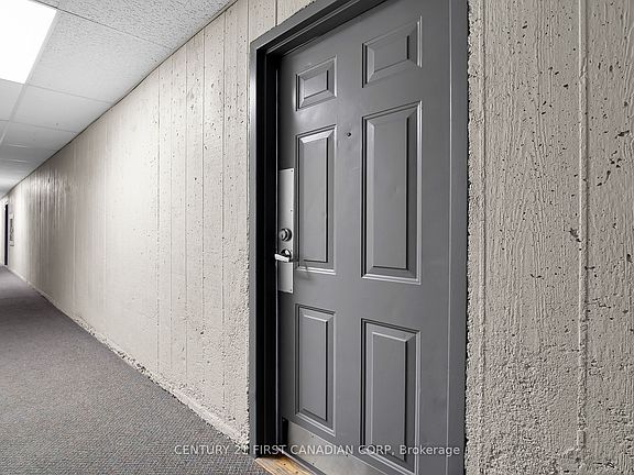 4th image of 1447 Huron St #212