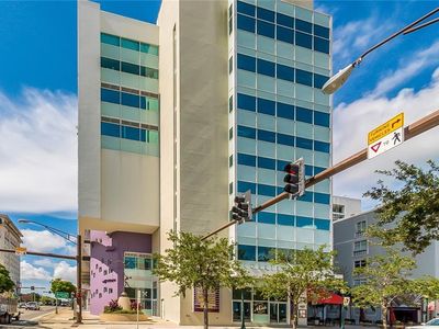 1990 Main St PH 2, Sarasota, FL, 34236