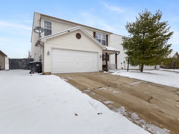 642 Day Break Dr, Greenwood, IN 46143