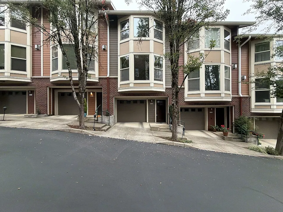 4236 S Corbett Ave #3
