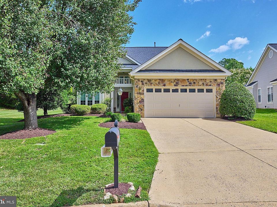 1st image of 13700 Paddock Ct