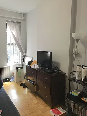 Rented by Living New York | media 10