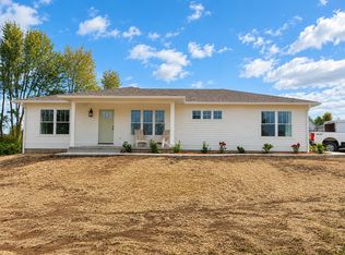 10 Harbison Ln, Eldon, MO 65026