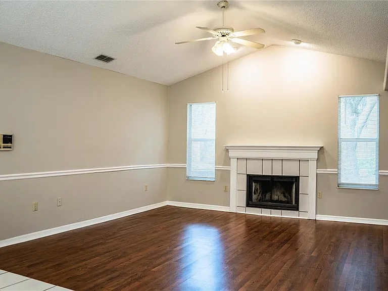 2326 Deerbrook Dr — Photo 28