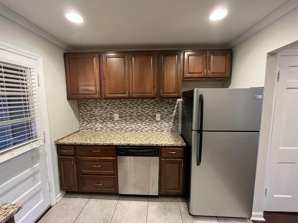 lexington-kentucky-77569031 picture