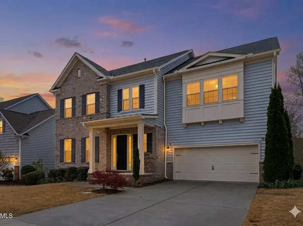 320 Papyrus Pl, Hillsborough, NC 27278