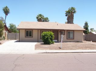 2909 N Pennington Dr, Chandler, AZ 85224