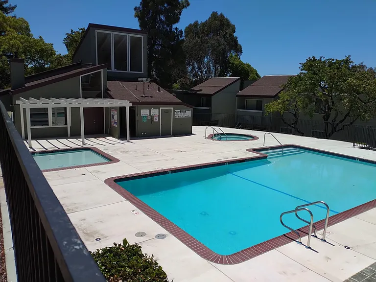 1333 N Camino Alto Rd — Photo 11