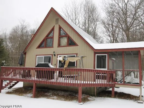 17 Golf Course Dr #L-1123, Thornhurst, PA 18424