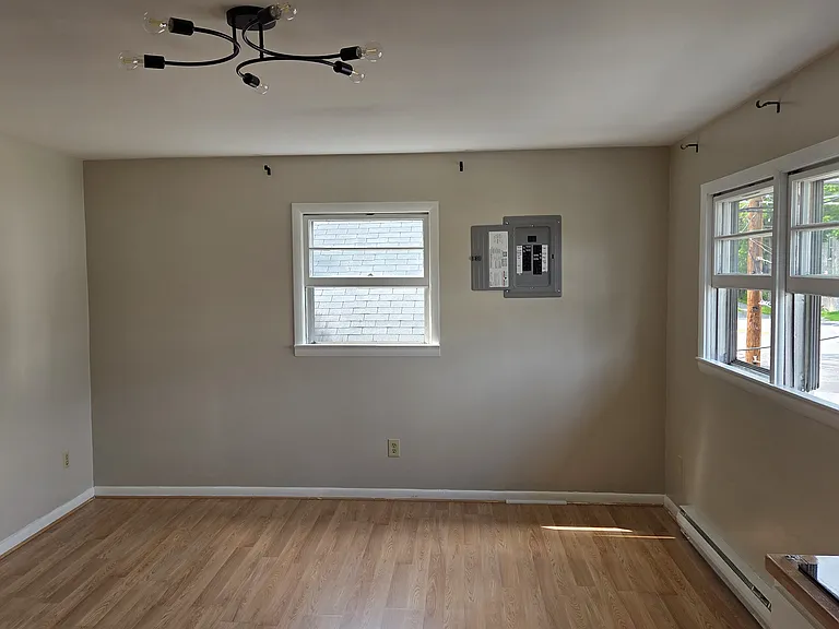 63 N 10th St #1 — Photo 10