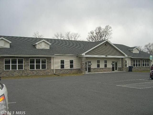 1st image of 122 Farm Credit Dr