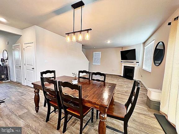 5th image of 44 Sedge Wren Way