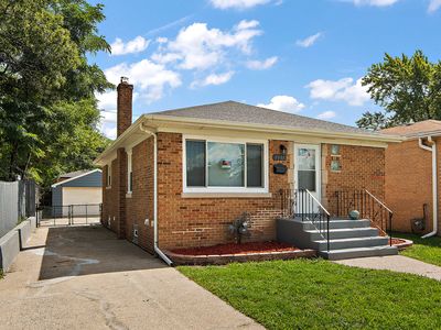 1051 Burnham Ave, Calumet City, IL, 60409