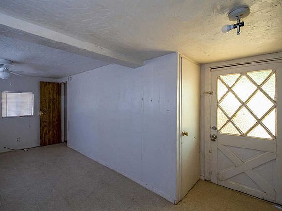 5th image of 5852 N Spruce St