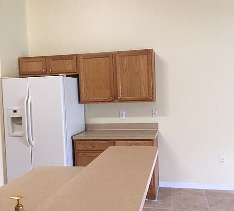 opposite side of kitchen