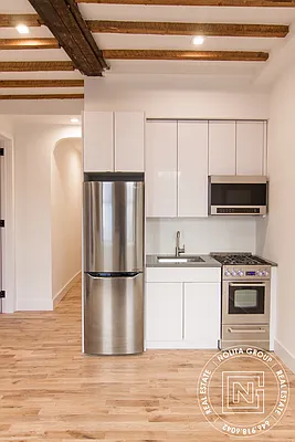 Rented by Nolita Group | media 13