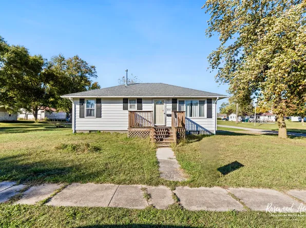 301 Donovan St, Beaverville, IL 60912