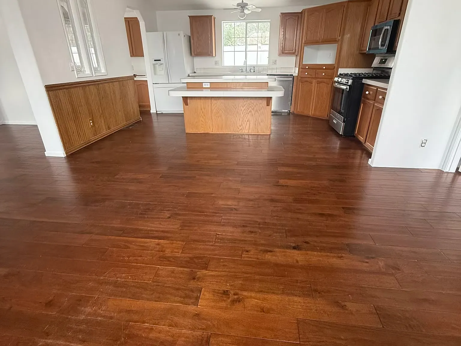 3 bed, 1742 sqft, $2,500 — Photo 3