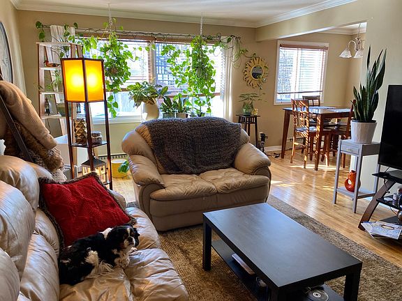 3rd image of 2706 Humboldt Ave S APT 204