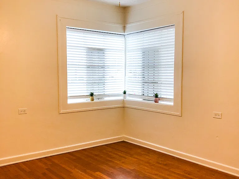 337 E Lullwood Ave #2 — Photo 10