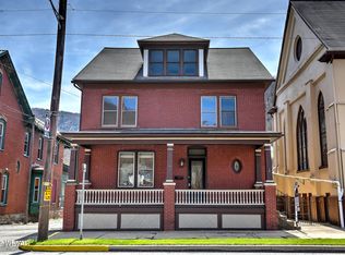 622 Huron Ave, Renovo, PA 17764