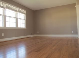 3622 S Trail Ridge Dr, Independence, MO 64055