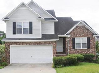 433 Bristlecone Rd, Fayetteville, NC 28311