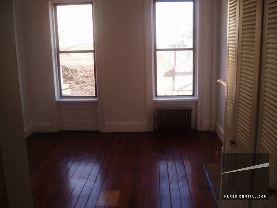 2nd image of 70 Steuben St #2NDFLR
