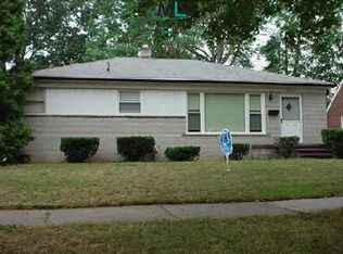 24251 Ridgedale St, Oak Park, MI 48237