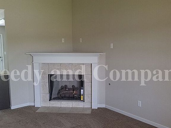 4th image of 3981 Union Ave